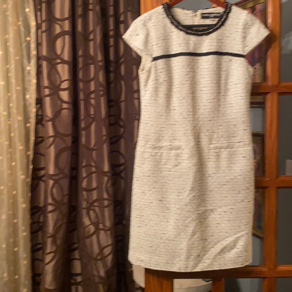 Tweed dress with pocket